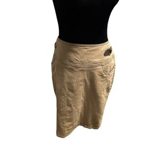NWOT Tan Women's Skirt with buckle detail -14